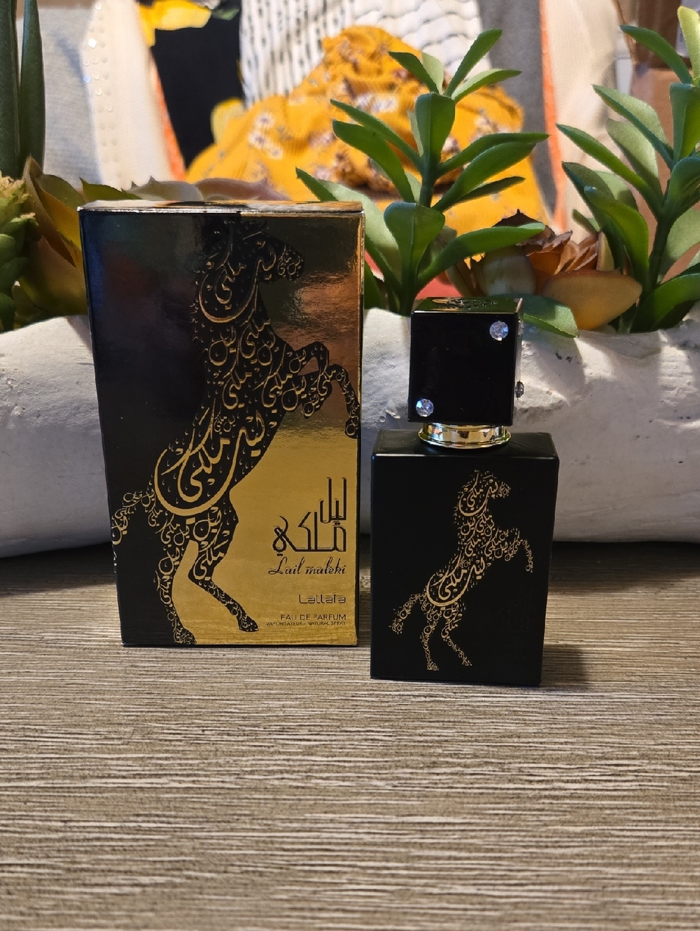 Lail Malaki Leilalala Lattafa Perfume BotOz.